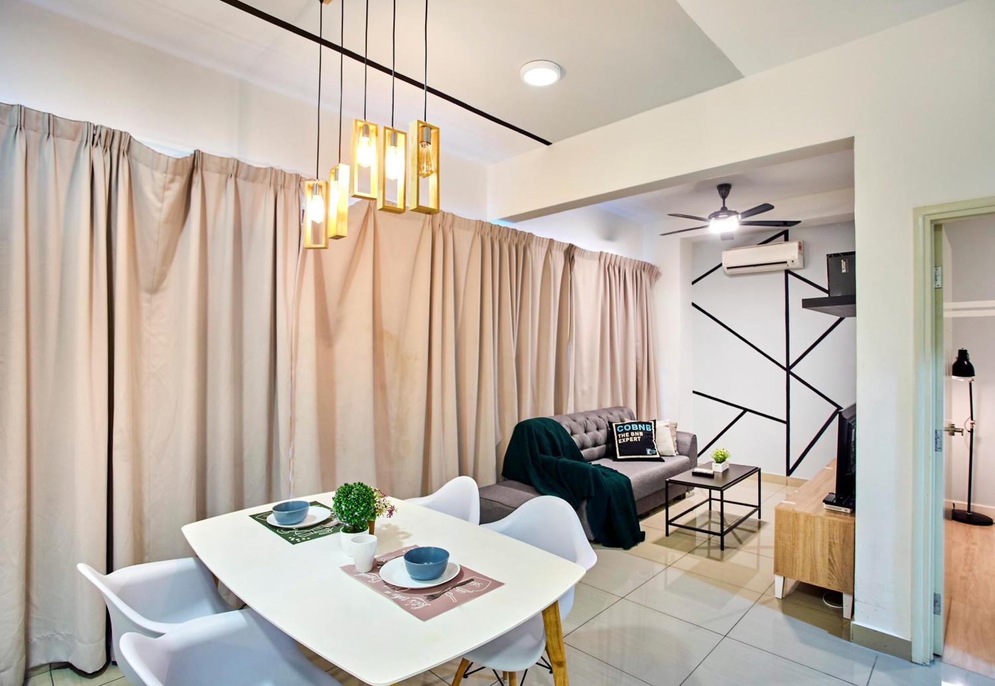 Arte Plus Klcc Designer Suites By Cobnb Kuala Lumpur Exterior photo