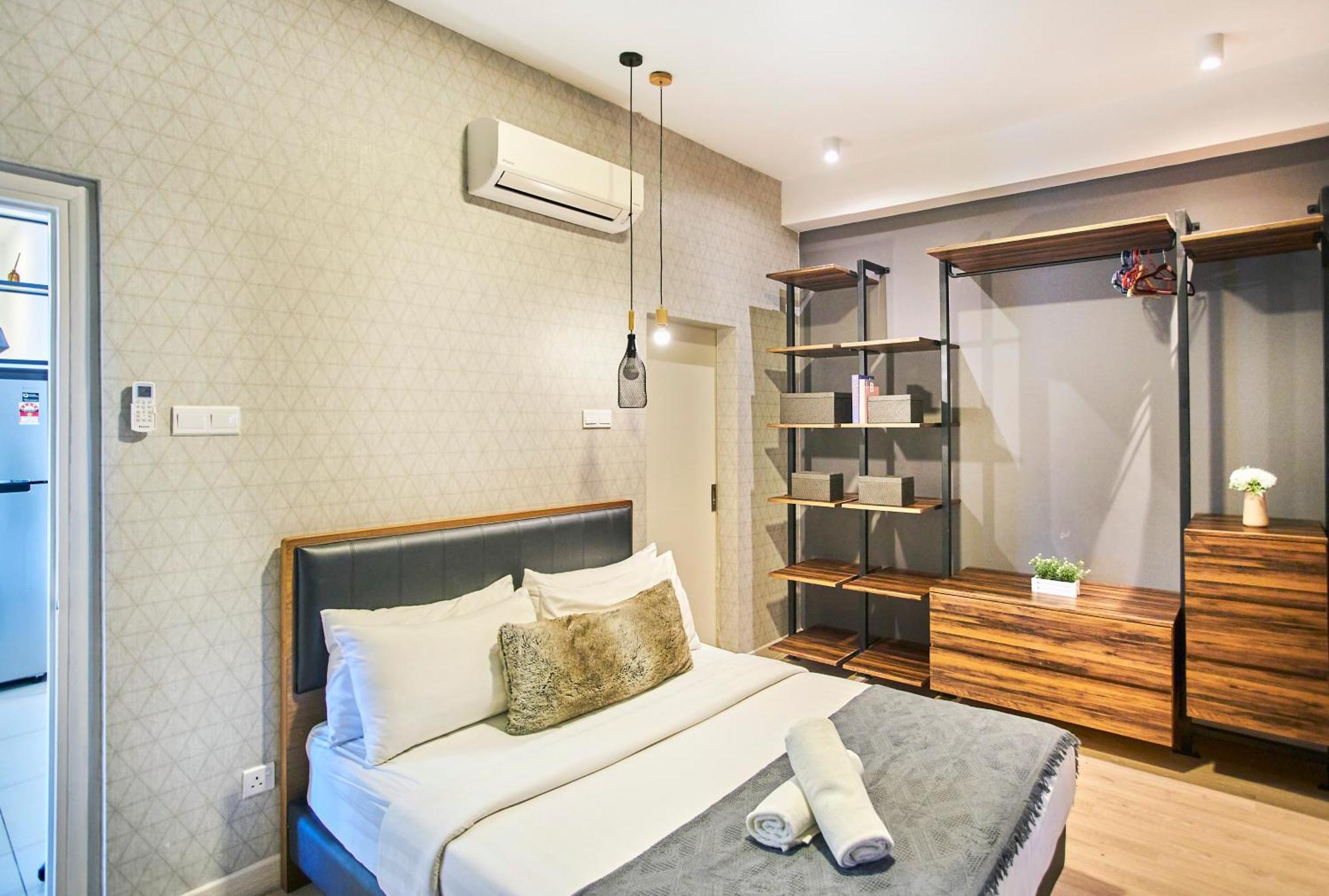Arte Plus Klcc Designer Suites By Cobnb Kuala Lumpur Exterior photo