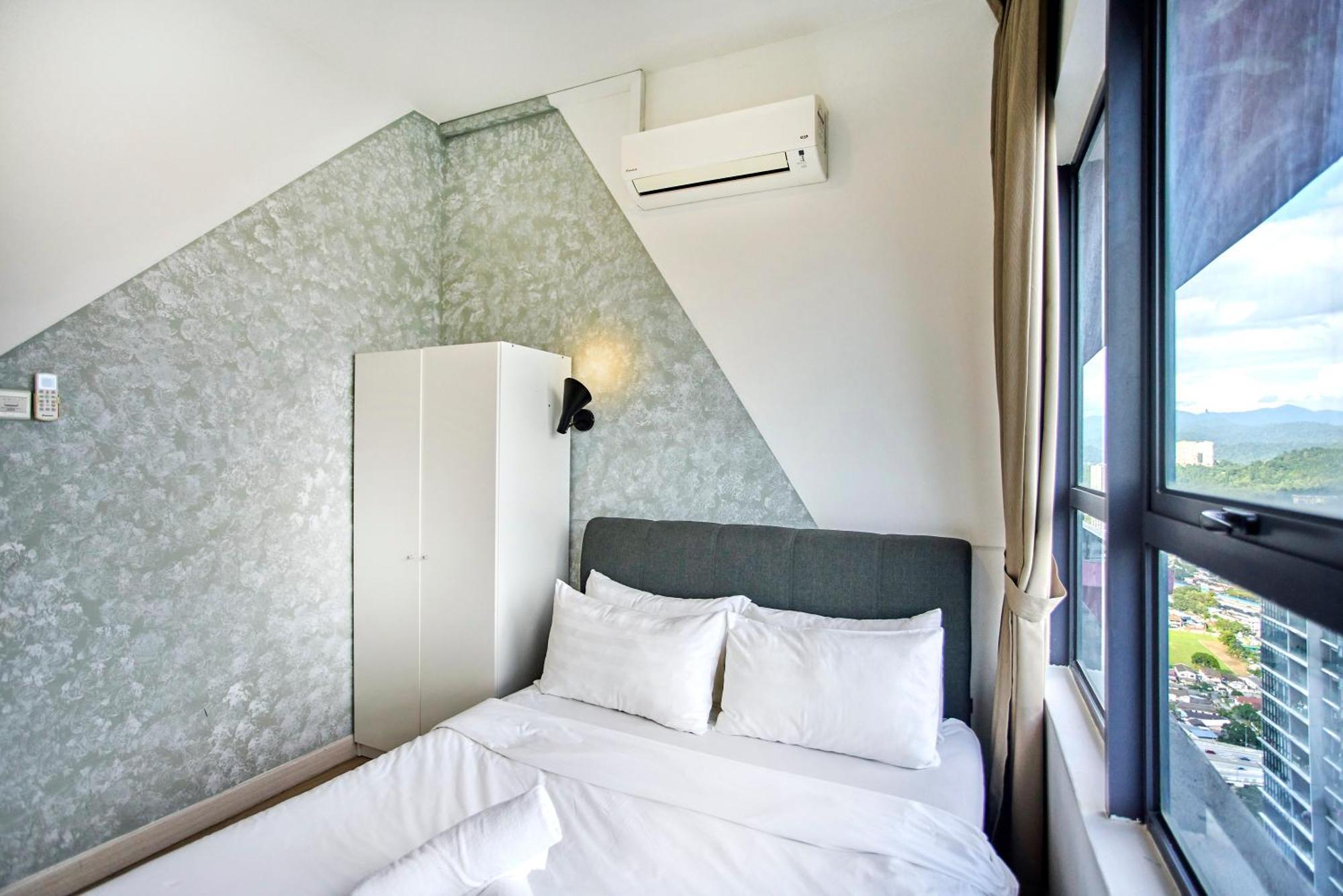 Arte Plus Klcc Designer Suites By Cobnb Kuala Lumpur Exterior photo