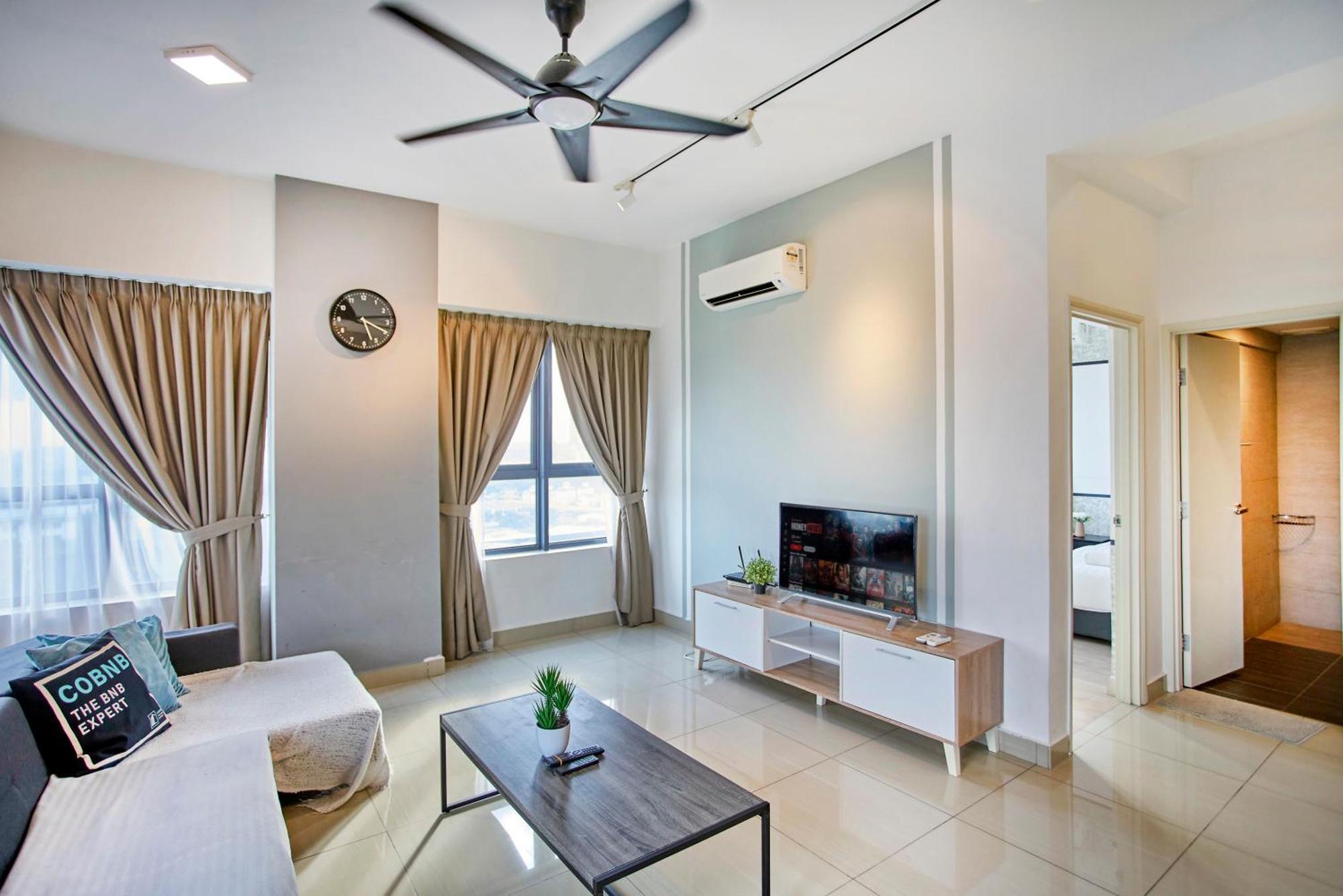 Arte Plus Klcc Designer Suites By Cobnb Kuala Lumpur Exterior photo